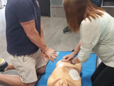 Fil rouge massage cardiaque
